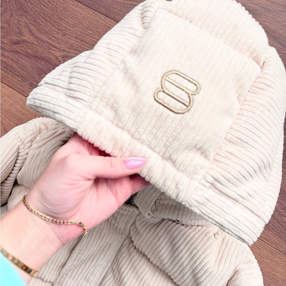 Aritzia Super Puff Down Puffer - Picture 5 of 9